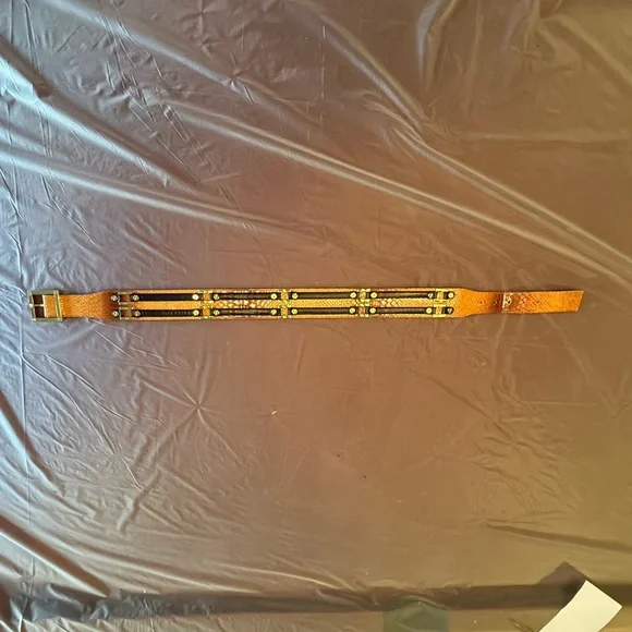 RARE Tory Burch Brown Snakeskin Waist belt black leather gold 2” size M $425 - Picture 14 of 15